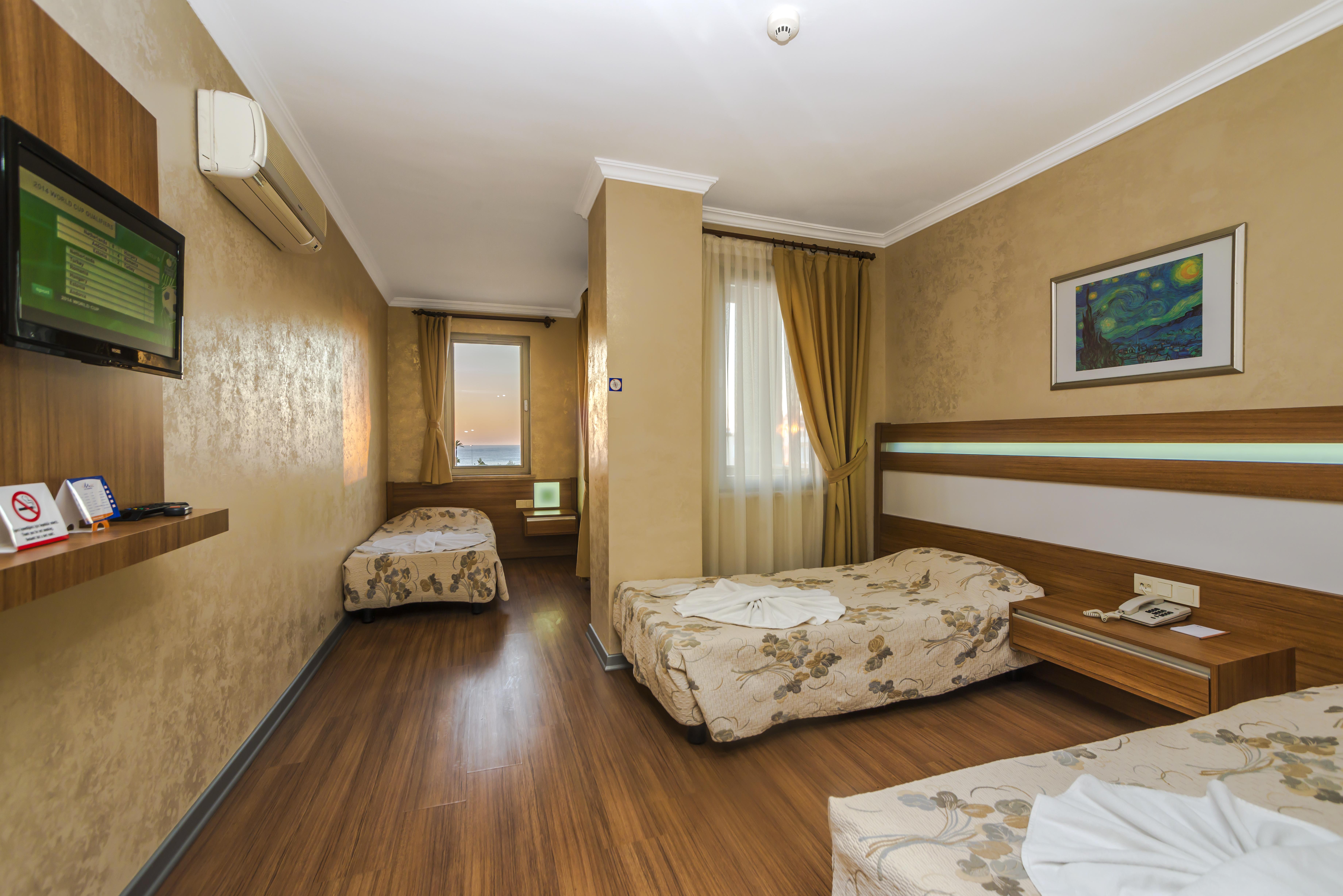Santa Marina Hotel Antalya Bagian luar foto