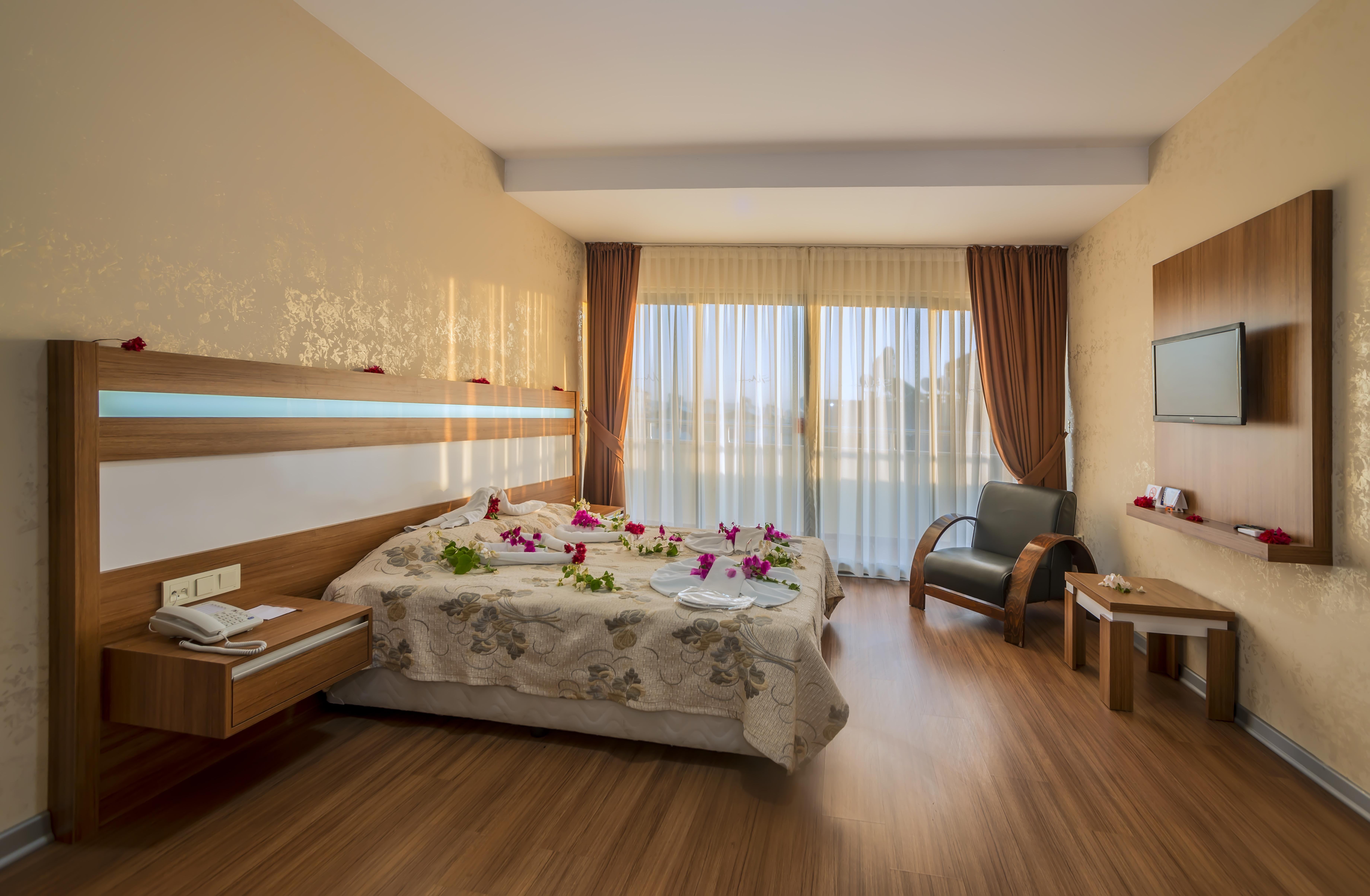 Santa Marina Hotel Antalya Bagian luar foto