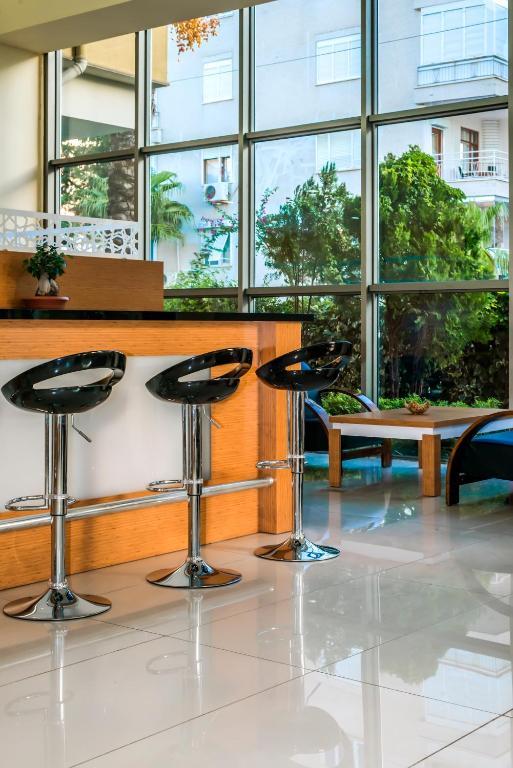 Santa Marina Hotel Antalya Bagian luar foto