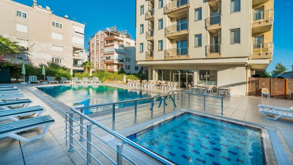 Santa Marina Hotel Antalya Bagian luar foto