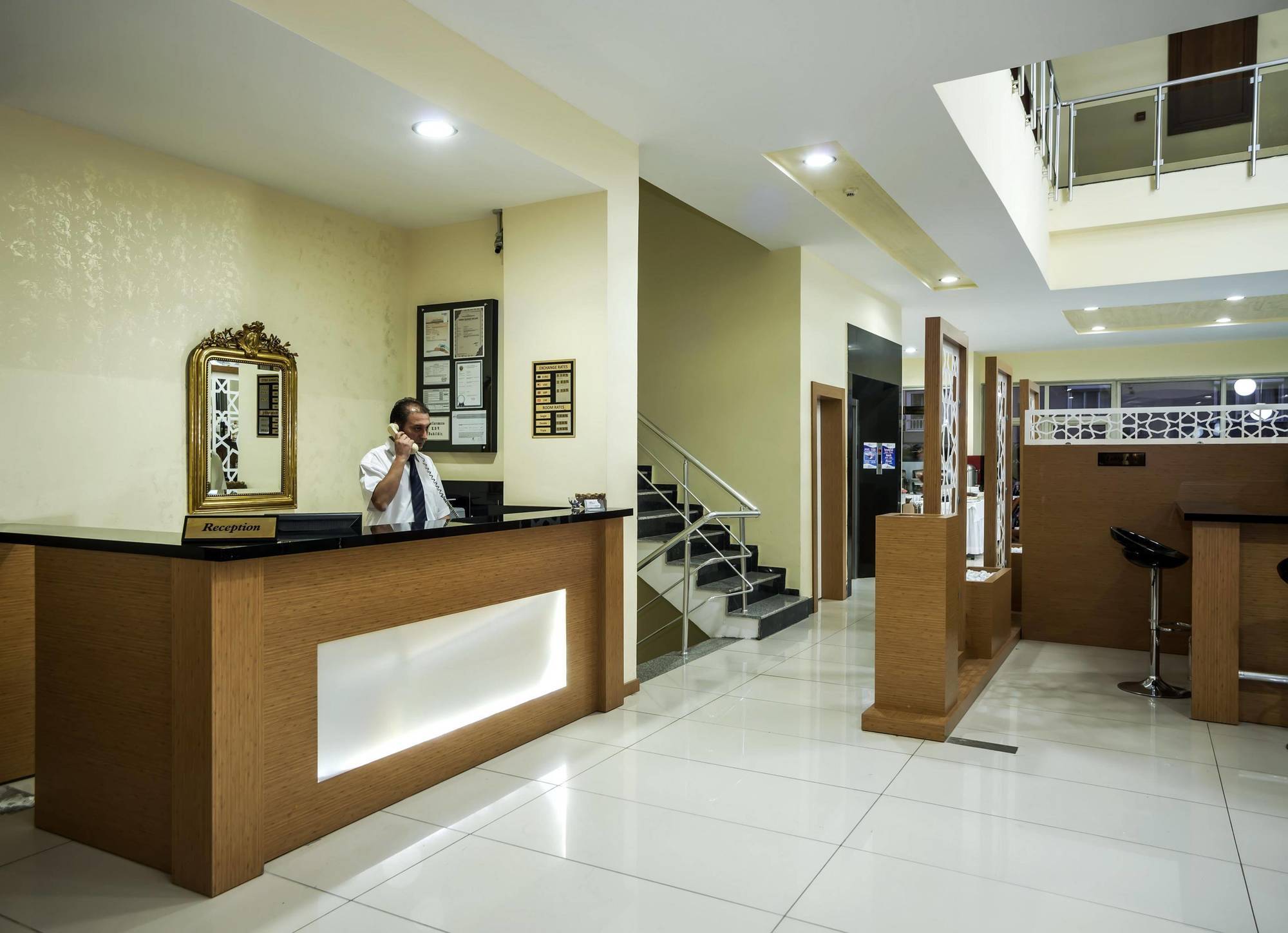 Santa Marina Hotel Antalya Bagian luar foto